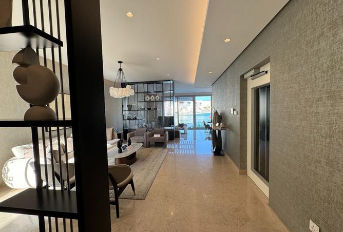 967509 - Property Image 2