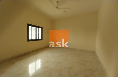 Empty Room image for: Apartment - 3 Bedrooms - 4 Bathrooms for rent in Arad - Muharraq Governorate, Image 1
