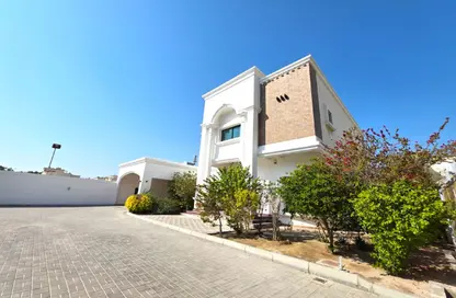 فيلا - 5 غرف نوم - 5 حمامات للايجار في سار - المحافظة الشمالية