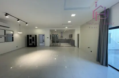 Villa - 2 Bedrooms - 2 Bathrooms for rent in Saar - Northern Governorate