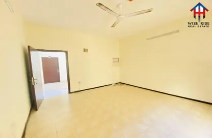 Empty Room image for: Apartment - 2 Bedrooms - 2 Bathrooms for rent in Um Al Hasam - Manama - Capital Governorate, Image 1
