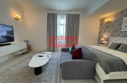 Apartment - 3 Bedrooms - 3 Bathrooms for rent in Al Juffair - Capital Governorate