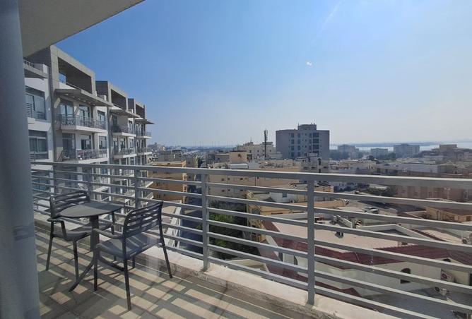 978307 - Property Image 2