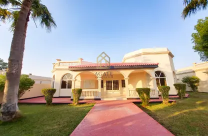 Villa - 4 Bedrooms - 4 Bathrooms for rent in Janabiya - Northern Governorate