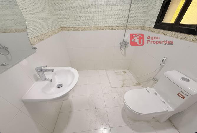 926658 - Property Image 3