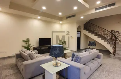 Villa - 4 Bedrooms - 4 Bathrooms for rent in Busaiteen - Muharraq Governorate