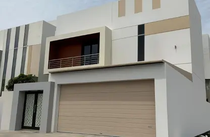 Villa - 5 Bedrooms - 7+ Bathrooms for sale in Saraya 2 - Bu Quwah - Northern Governorate