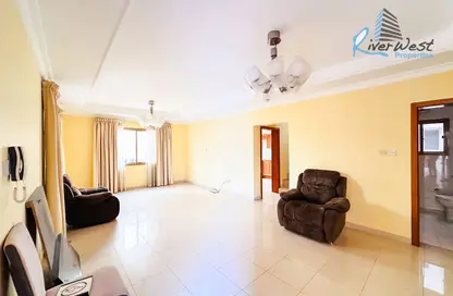 Villa - 3 Bedrooms - 3 Bathrooms for rent in Al Juffair - Capital Governorate