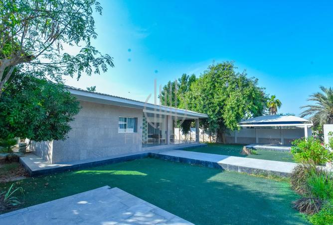 977805 - Property Main Image