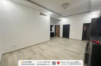 Apartment - 3 Bedrooms - 3 Bathrooms for sale in Saraya 2 - Bu Quwah - Northern Governorate