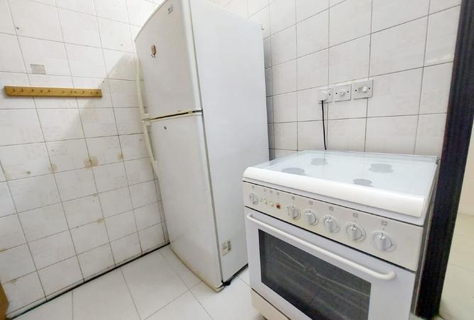 958385 - Property Image 3