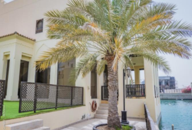 954429 - Property Main Image