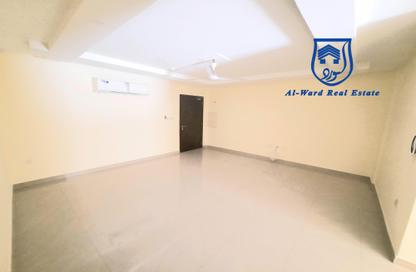 Apartment - 2 Bedrooms - 2 Bathrooms for rent in Adliya - Manama - Capital Governorate
