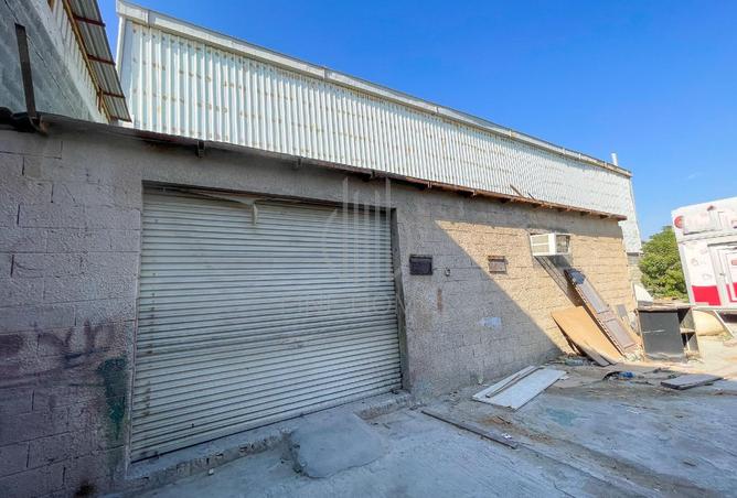 985682 - Property Image 3