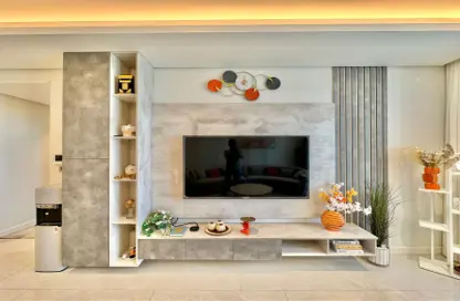 Apartment - 2 Bedrooms - 3 Bathrooms for sale in Canal View - Dilmunia Island - Muharraq Governorate