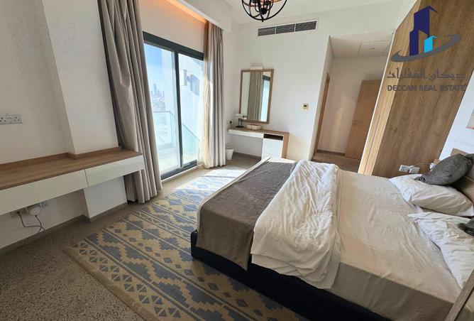 981392 - Property Image 2