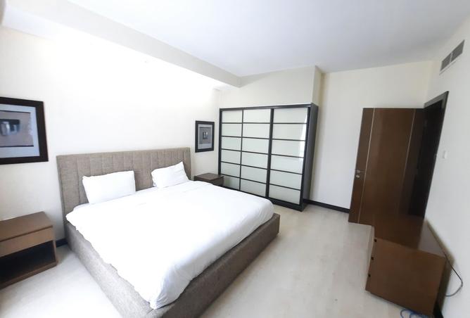 982429 - Property Image 3