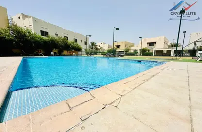 Villa - 4 Bedrooms - 5 Bathrooms for rent in Janabiya - Northern Governorate