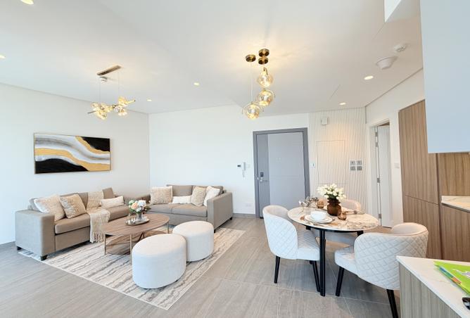 984422 - Property Image 2