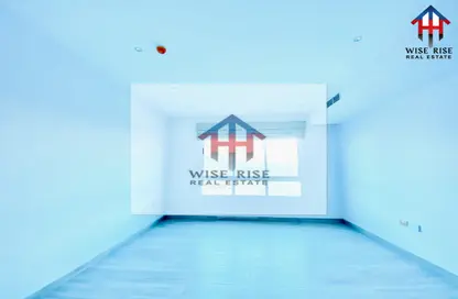 Apartment - 2 Bedrooms - 2 Bathrooms for rent in Segaya - Manama - Capital Governorate