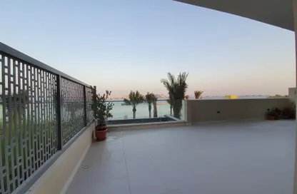Terrace image for: Apartment - 3 Bedrooms - 4 Bathrooms for rent in Marassi Shores Residences - Diyar Al Muharraq - Muharraq Governorate, Image 1