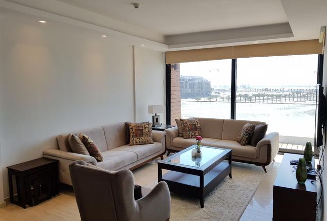 957298 - Property Image 2