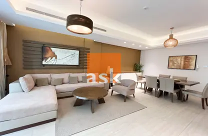 Living / Dining Room image for: Apartment - 3 Bedrooms - 4 Bathrooms for rent in Amwaj Avenue - Amwaj Islands - Muharraq Governorate, Image 1