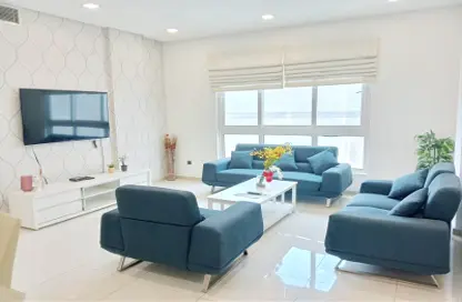 Apartment - 3 Bedrooms - 3 Bathrooms for rent in Hidd - Muharraq Governorate
