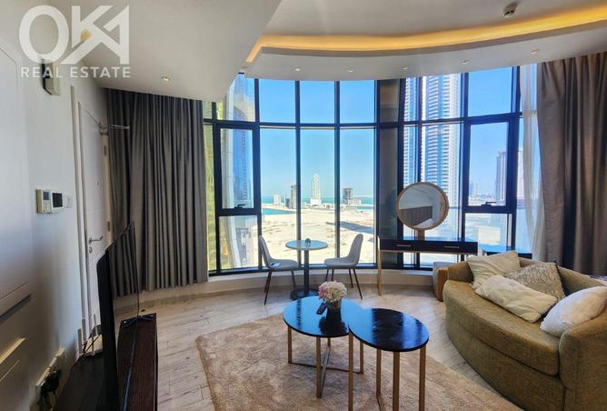 985697 - Property Image 2