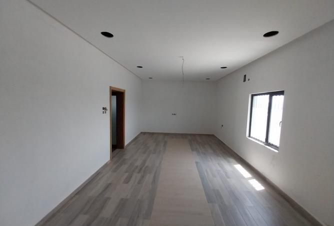 Apartment - 3 Bedrooms - 2 Bathrooms for rent in Jurdab - Central Governorate