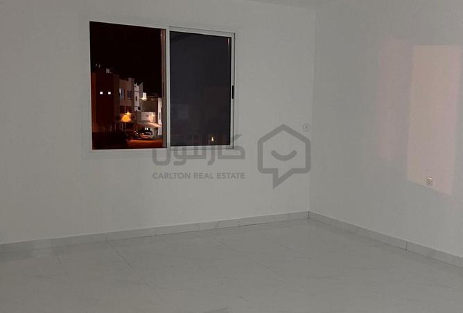 945991 - Property Image 2