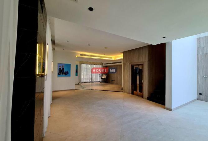 961755 - Property Image 2