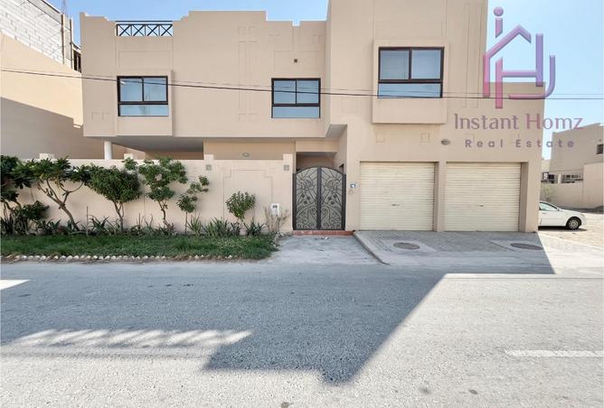 965430 - Property Image 2