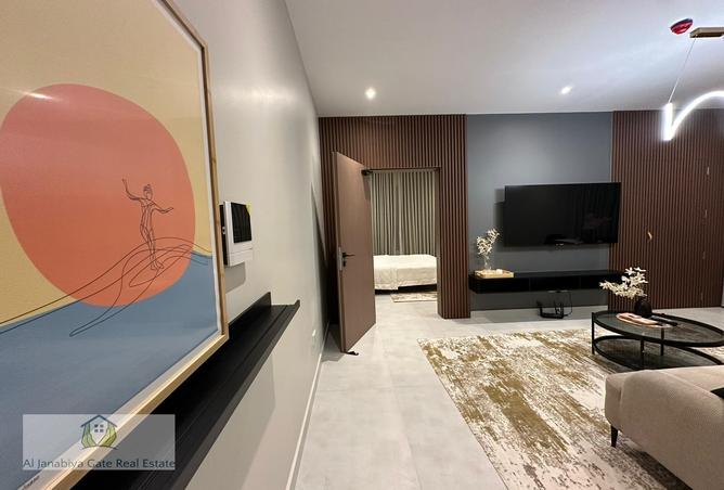 863208 - Property Image 2