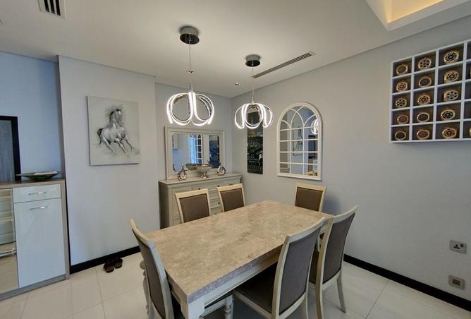 974944 - Property Image 2