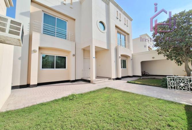 992722 - Property Image 2