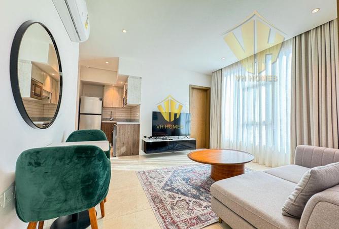 955463 - Property Image 2