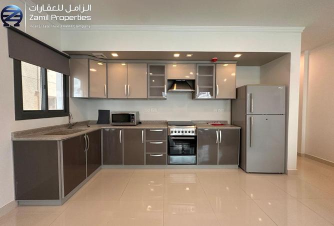 945454 - Property Image 3