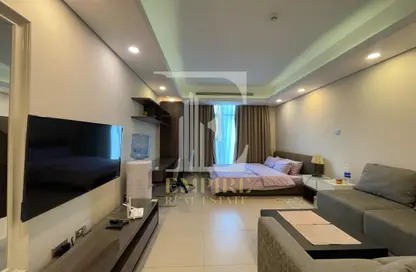 Apartment - Studio - 1 Bathroom for rent in Busaiteen - Muharraq Governorate