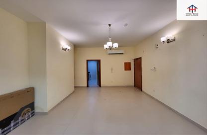 Apartment - 2 Bedrooms - 2 Bathrooms for rent in Hidd - Muharraq Governorate