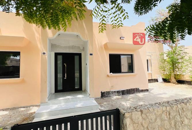 962383 - Property Image 2