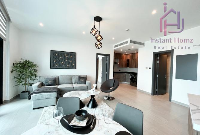 975862 - Property Image 2