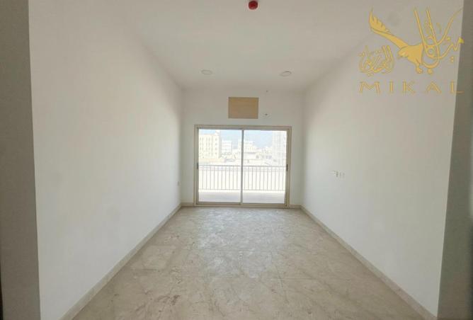 967937 - Property Image 3