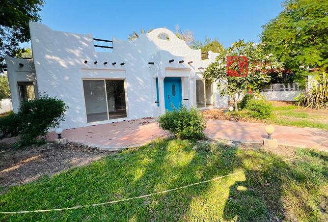 985970 - Property Main Image