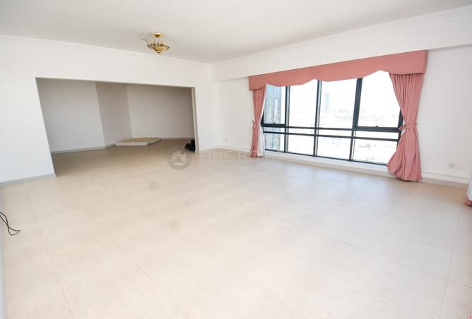 979033 - Property Image 2