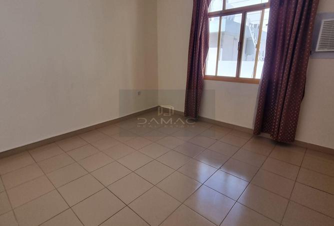 963949 - Property Image 3
