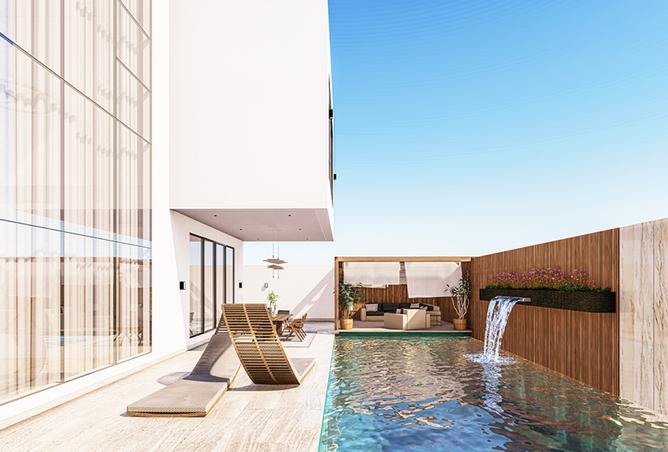 979232 - Property Image 2