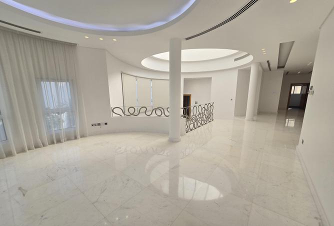 944797 - Property Image 3