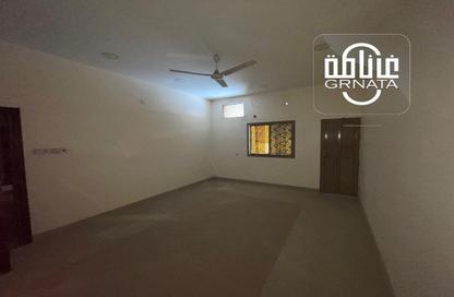 Apartment - 3 Bedrooms - 2 Bathrooms for rent in Maameer - Central Governorate