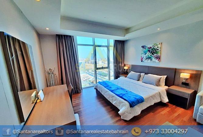 956682 - Property Image 2